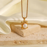 Youthway Vintage Pearl Pendant Necklace