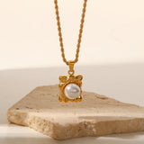 Youthway Vintage Pearl Pendant Necklace