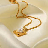 Youthway Vintage Pearl Pendant Necklace