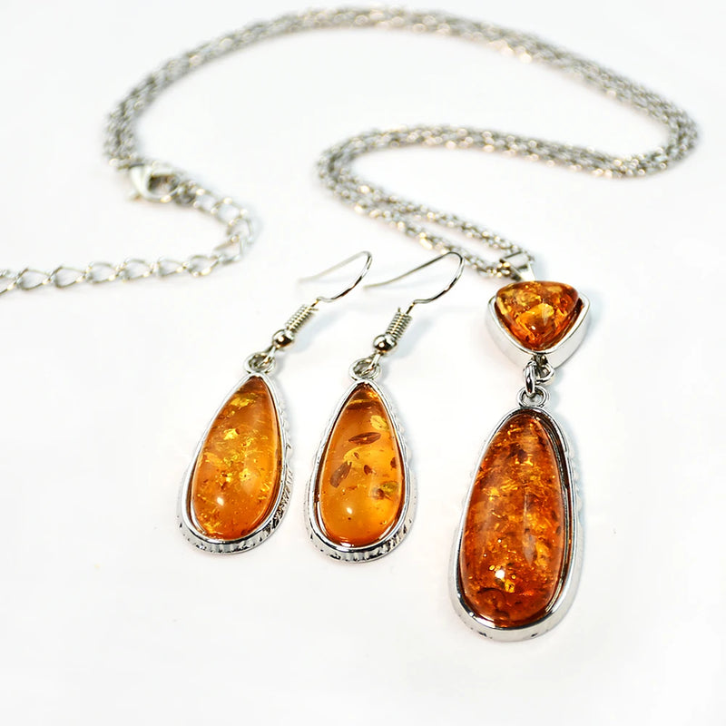 Yumfeel Amber Pendant Necklace & Earrings