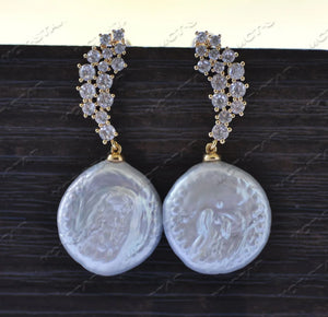 20mm Coin FW Pearl Dangle Earring w/ CZ, Gold-Plated