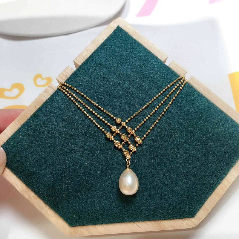 ZHBORUIN Freshwater Pearl Necklace Multilayer Chain Pendant