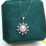ZHBORUIN Pearl Necklace Freshwater Pearl Sun Light Pendant Choker 14k Plating