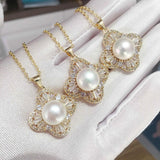 ZHBORUIN Clover Pearl Pendant Necklace 18K Plating