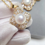 ZHBORUIN Clover Pearl Pendant Necklace 18K Plating