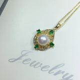 ZHBORUIN Charm Chain Necklace Vintage Green Pearl Pendant