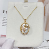 ZHBORUIN Big Pearl Leaf Pendant Necklace Natural Baroque Pearl Chain