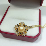 ZHBORUIN Flower Pearl Necklace Natural Freshwater Pearl Pendant Chain Gift