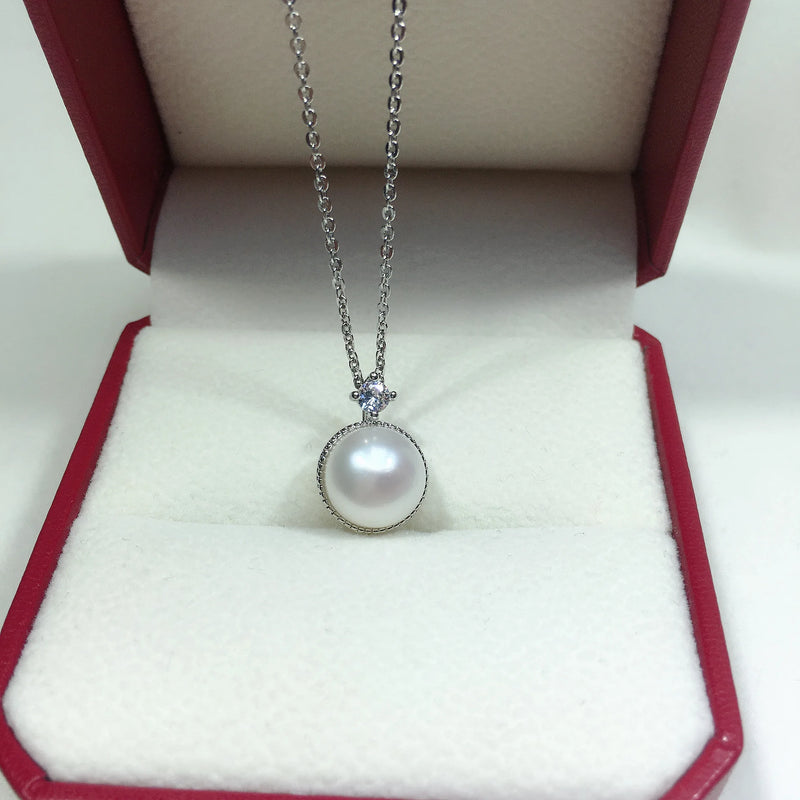 ZHBORUIN Freshwater Pearl Pendant Necklace