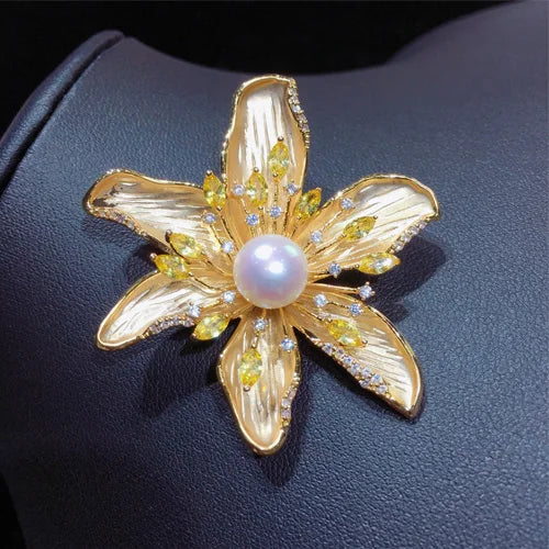 Natural Freshwater Pearl Brooch Zircon Matte Light Jewelry Women Gift