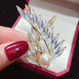 Freshwater Pearl Brooch Austria Crystals Creative Brooch Pins