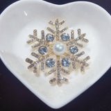 Natural Freshwater Pearl Snowflake Brooch Pin Corsage