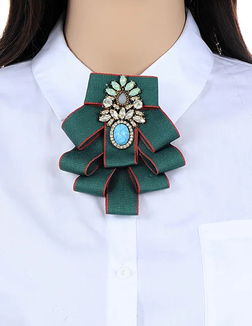 Vintage Bowknot Brooch with Tassel Lace Collar