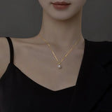 18K Gold Pearl Pendant Necklace for Women D207