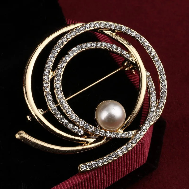 Crystal Pearl Flower Brooch Wedding Accessories