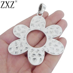 2pcs Hammered Flower Charms 80x61mm