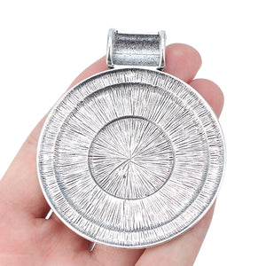 2pcs Tibetan Silver Bohemian Round Charms Pendants for Necklace