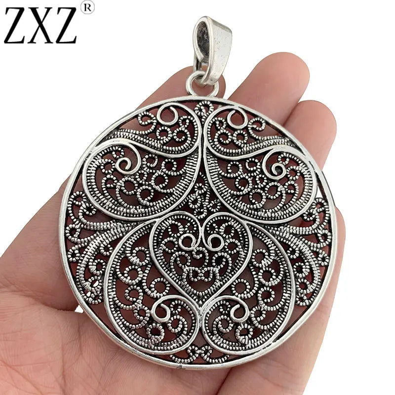 2pcs Tibetan Silver Filigree Flower Round Charms Pendants for Necklace Making