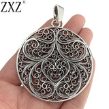 2pcs Tibetan Silver Filigree Flower Round Charms Pendants for Necklace Making