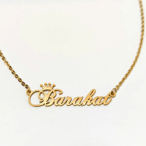 Nameplate Pendant Personalized Name Crown Necklace