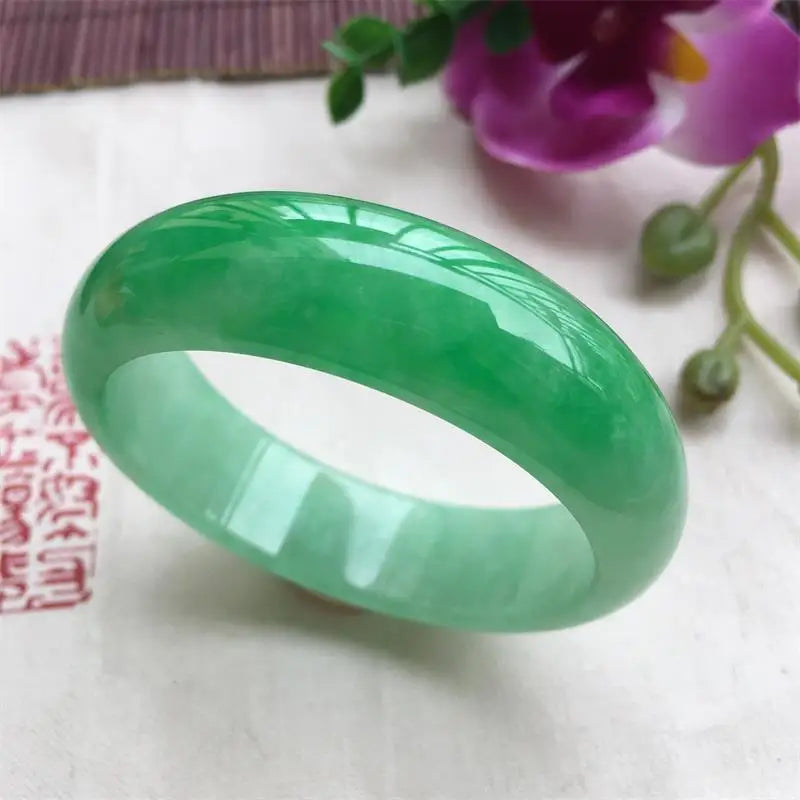 Zheru Jewelry Natural Burmese Emerald Green 54-62mm Bracelet