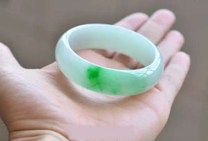 Zheru Jewelry Natural Burmese Light Green Two-tone Jade Bracelet