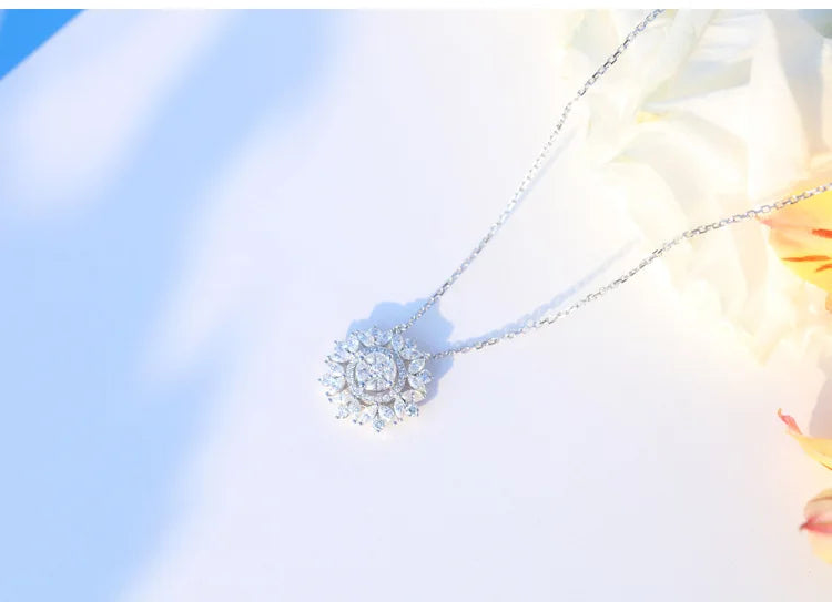 Zirconia Crystal Snowflake Pendant Necklace for Women Silver Choker
