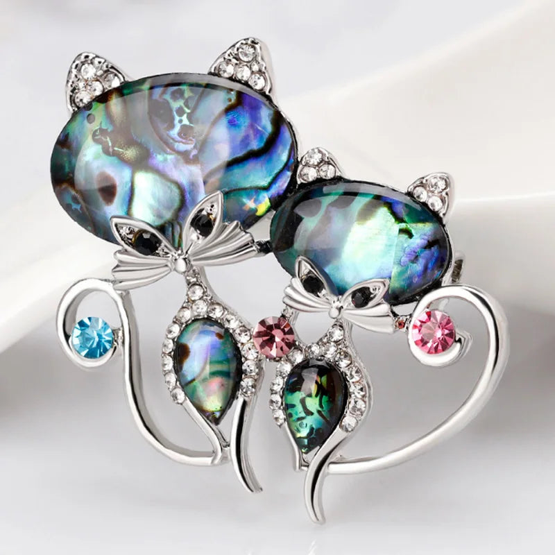 Zlxgirl Metal Shell Cat Brooches for Women Vintage Animal Accessory