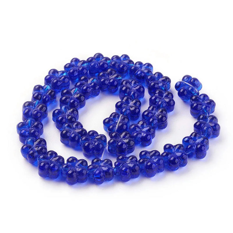 32pcs 13.5mm Plum Blossom Lampwork Beads Light Green