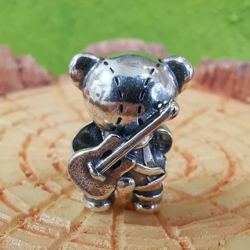 Singing Bear Plush Toy with Beadshunter Voice
