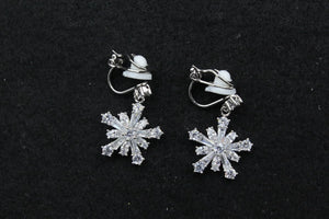 Women's Zircon Flower Snowflake Ear Clip Earrings