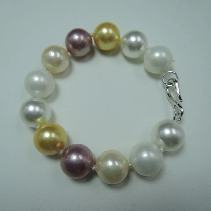Sea Shell Pearl Necklace