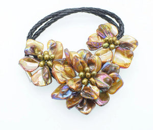 Brown Shell Baroque Flower Necklace Set