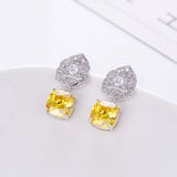 Liangya Beauty Rose Camellia Zircon Ear Clip