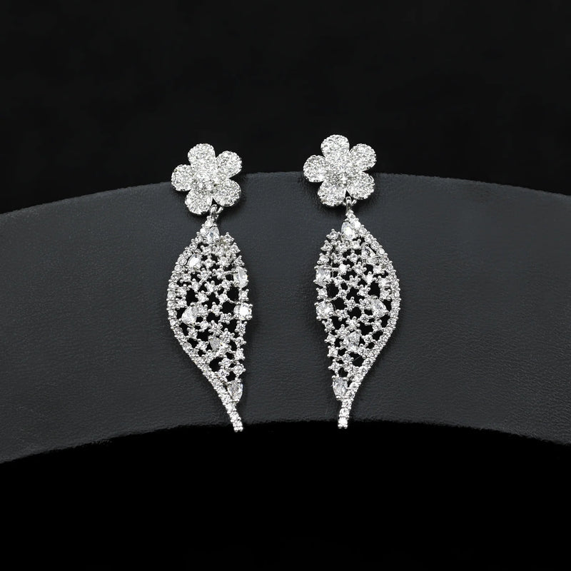 Liangya beauty Zircon Earrings, National Flower Design