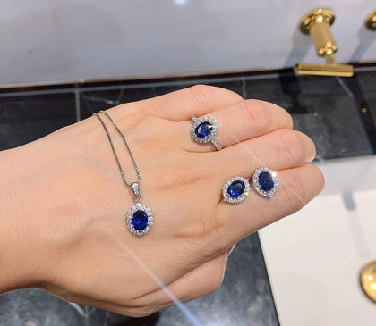 Sparkling Jewels Earrings & Pendant Set