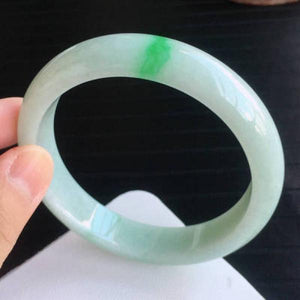 Zheru Jewelry Light Colored Myanmar Jade Bracelet 54mm-62mm