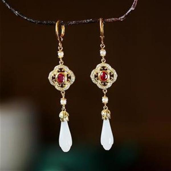 Hetian Magnolia Flower Diamond Earrings Retro Charm Women's Jewelry