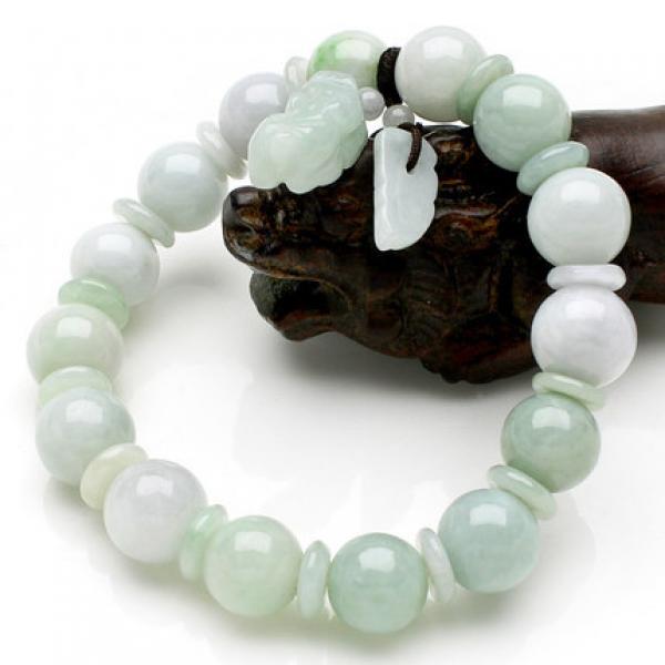 Emerald 10MM JADE Beads Bracelet Adjustable Bangle Hand-Carved Luck Amulet