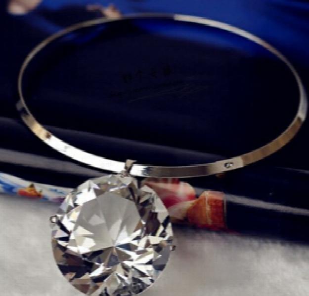 Shining Crystal Choker Necklace for Women