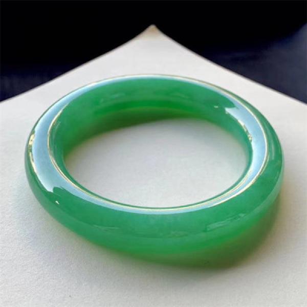 Natural Burmese Green Round Bar Jade 54-64mm Bangle