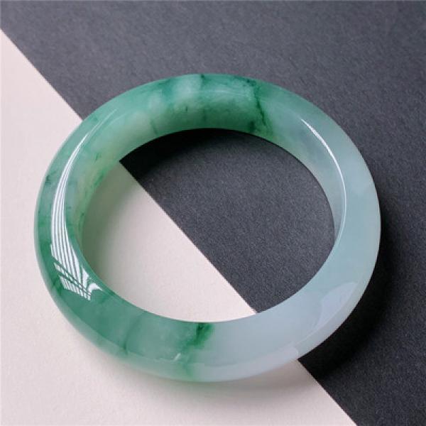 Natural Burmese Emerald Light Flower Bracelet for Mothers