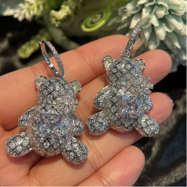 Zircon bear earrings set with pink gem