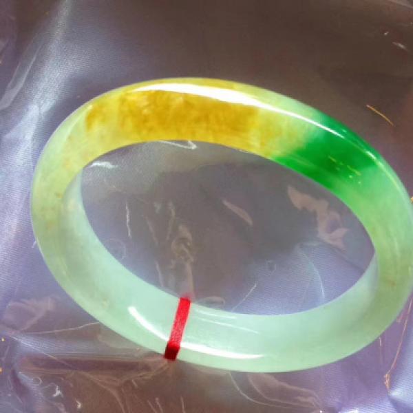 Zheru Jewelry Natural Burmese Light Tricolor Jade Bracelet