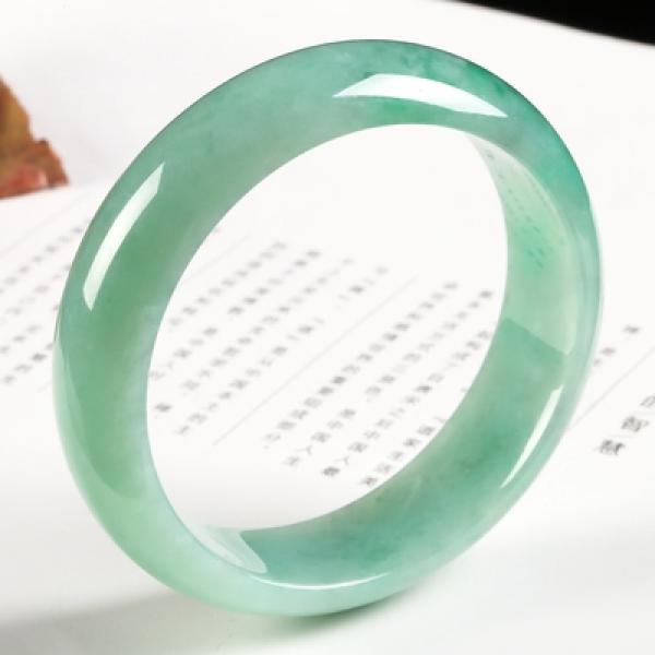 Natural Myanmar Jade A-Class 54-62mm Two-color Princess Bracelet
