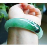 Zheru Light Green Jade Bracelet 54-64mm for Mother and Girlfriend