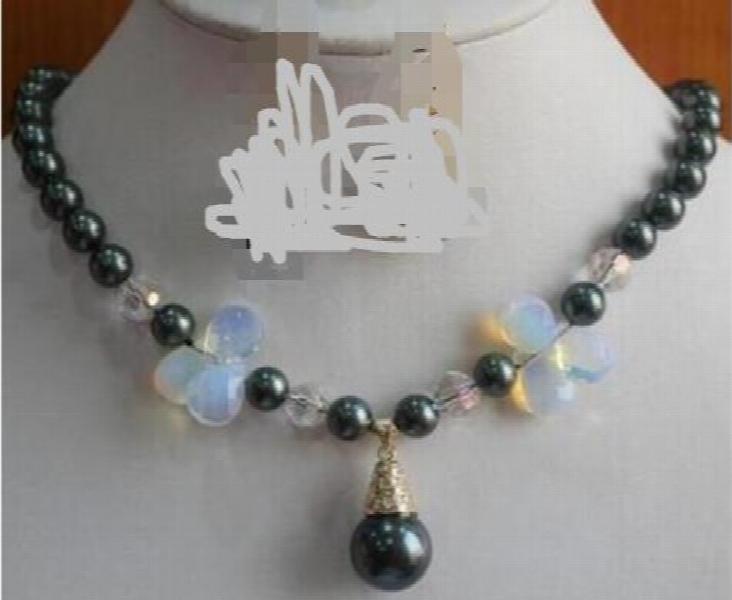 8mm Shell Pearl Mixed Jades Necklace with Blue Jades Pendant