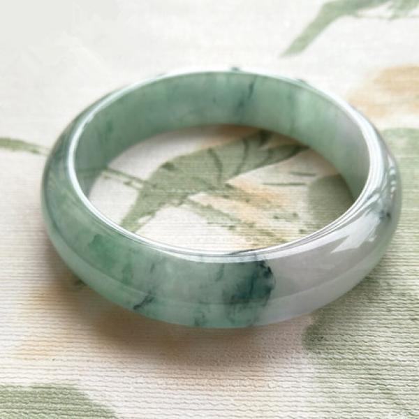 Burmese Jadeite 54-64mm Two-color Princess Bracelet