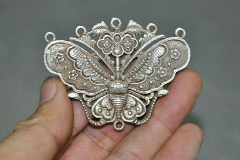 Old Chinese Tibetan Silver Butterfly Exorcism Amulet Pendant
