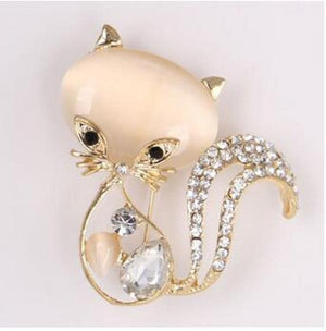 Personality Cat Brooch Jewelry For Women/Men Scarf Wedding Gift